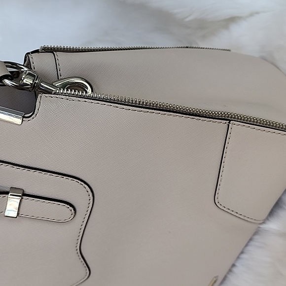 **SOLD** Rebecca Minkoff bag - Picture 7 of 15